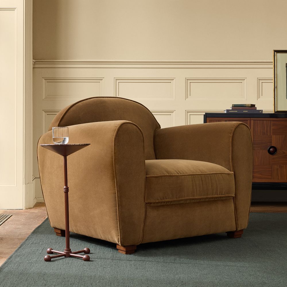 Pierce & Ward Cozy Club Chair